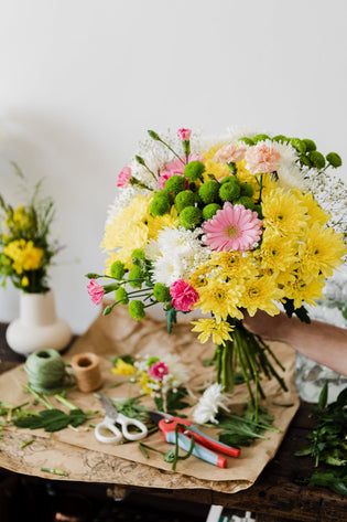  How to try your hand at flower arranging at home