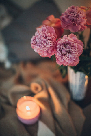  Pairing Flower Bouquets with Romantic Date Activities